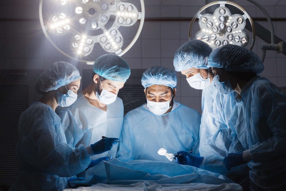 1 in 5 Surgeons Plan To Retire Early Due To Physical Strain Of Surgeries 